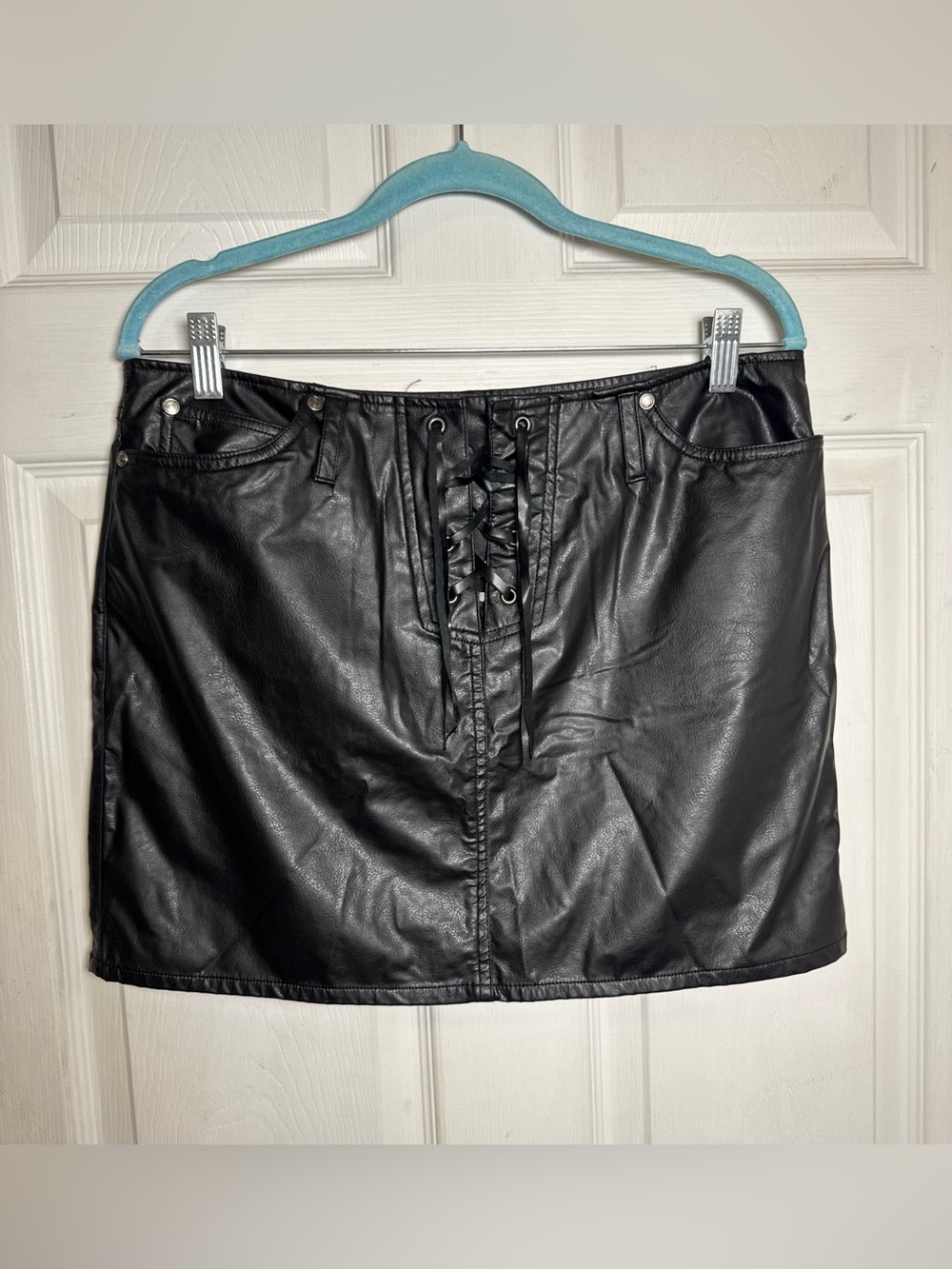 Vintage y2k No Boundaries Black Faux Leather Lace-Up Mini Skirt Grunge Goth Edgy